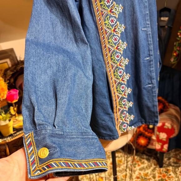 Bob‎ Mackie Vintage Blue Denim Shirt Jacket Floral Embroidered Size Small - Picture 6 of 10
